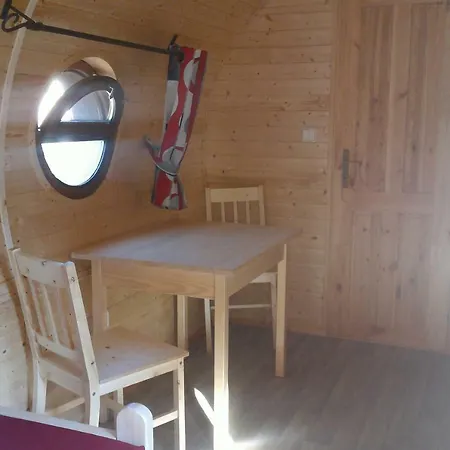 Les De La Serre Hébergement de vacances *